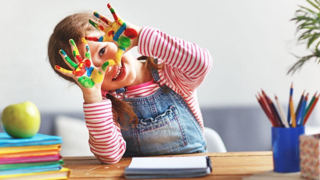 Activités autonomes pour enfants de 4 ans : quelles options ?